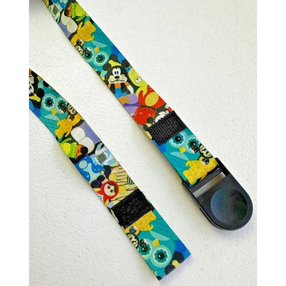 Disney‎ Parks Vinylmation Pin Lanyard Holder Mickey Friends Disneyland World